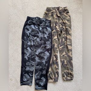 Old navy camo sweatpants